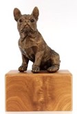 honden urnkistje met bronskleurig Franse Bulldog beeldje